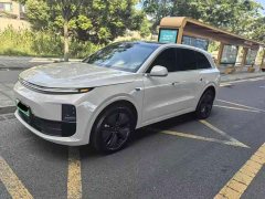Li Auto L6 Pro - ფოტო 1