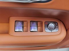 Li Auto L8 Pro - ფოტო 9