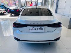 Lexus ES 200 Premium Edition - ფოტო 4