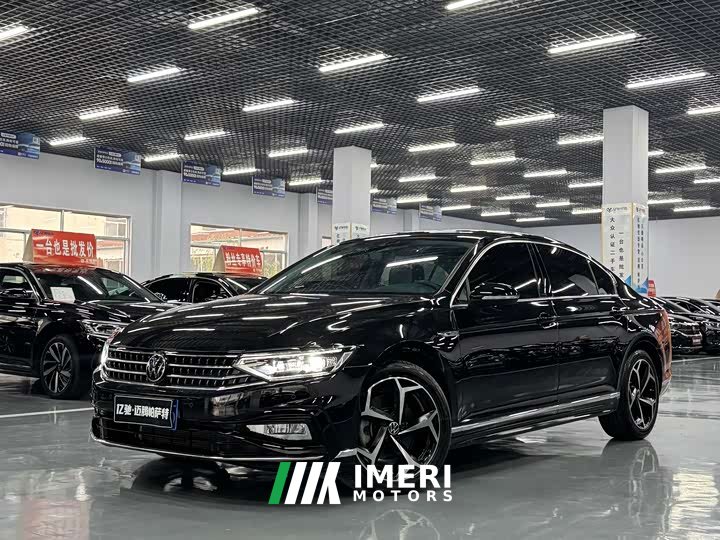Volkswagen Magotan 2 Million Units Celebration Edition 330TSI DSG Luxury - ავტომობილი ჩინეთიდან