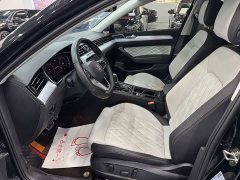 Volkswagen Magotan 2 Million Units Celebration Edition 330TSI DSG Luxury - ფოტო 4
