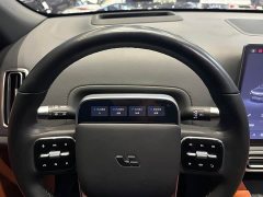 Li Auto L7 Pro - ფოტო 14
