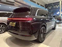 Li Auto L7 Pro - ფოტო 6