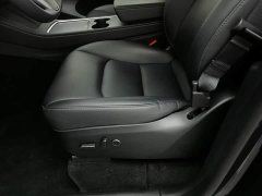 Tesla Model Y Rear-Wheel Drive - ფოტო 20