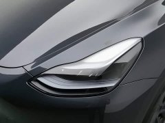 Tesla Model Y Rear-Wheel Drive - ფოტო 7