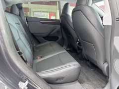 Tesla Model Y Rear-Wheel Drive - ფოტო 17