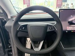 Tesla Model Y Rear-Wheel Drive - ფოტო 9