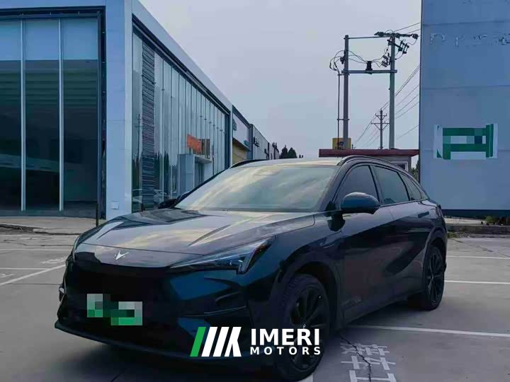 Arcfox Alpha T5 660 MAX