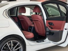 BMW 3 Series 325Li M Sport Package - ფოტო 17