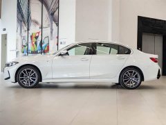 BMW 3 Series 325Li M Sport Package - ფოტო 5