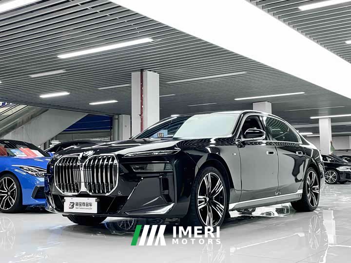 BMW 7 Series Facelift 740Li Luxury M Sport Package