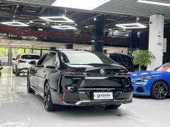 BMW 7 Series Facelift 740Li Luxury M Sport Package - ფოტო 13