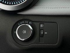 Chevrolet Cruze 1.5L Dual-Clutch Deluxe Edition - ფოტო 9