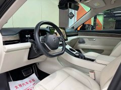 AITO M5 Extended Range AWD Performance - ფოტო 7