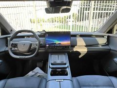 Voyah Lantu Zhiyin Long Range Super Charging Edition - ფოტო 10