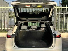 Voyah Lantu Zhiyin Long Range Super Charging Edition - ფოტო 7