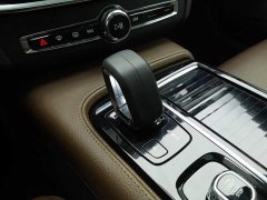 Volvo S90 Plug-in Hybrid T8 E-Drive Hybrid Smart Luxury Edition - ფოტო 13