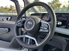 Buick GL8 Luzun Respect Edition - ფოტო 16