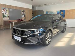 Volkswagen Passat Outstanding Edition 330TSI Elite - ფოტო 1