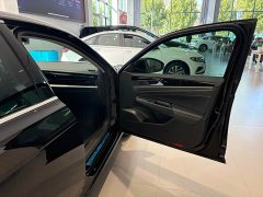 Volkswagen Passat Outstanding Edition 330TSI Elite - ფოტო 15