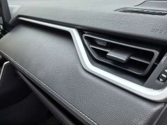 Toyota RAV4 2.0L CVT FWD Urban Edition - ფოტო 13