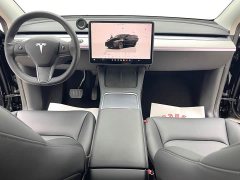 Tesla Model Y Rear-Wheel Drive - ფოტო 12