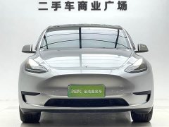 Tesla Model Y Rear-Wheel Drive - ფოტო 2