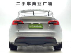 Tesla Model Y Rear-Wheel Drive - ფოტო 20