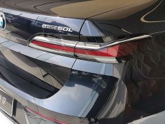 BMW i7 xDrive60L Luxury Package - ფოტო 9