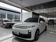 Li Auto L7 Pro - ფოტო 1