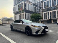 Lexus ES 300h F SPORT - ფოტო 3