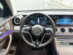 Mercedes-Benz E-Class E 300 L Luxury - photo 14