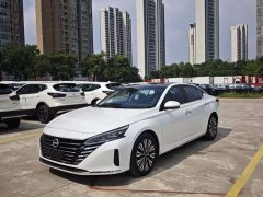 Nissan Teana 2.0L XL-Upr Comfort Edition - ფოტო 1