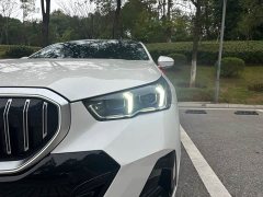 BMW 5 Series 530Li Luxury M Sport Package - ფოტო 10