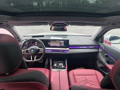 BMW 5 Series 530Li Luxury M Sport Package - ფოტო 8