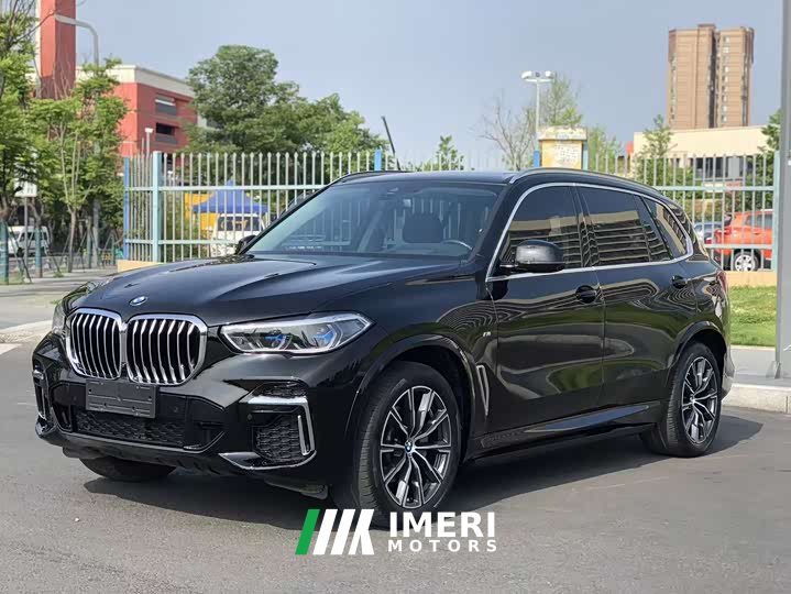 BMW X5 2022 facelift xDrive 30Li exclusive M sports package