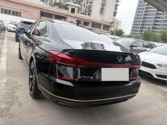 Volkswagen Passat 330TSI Elite - ფოტო 8