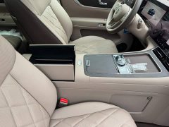 AITO Aion M9 Extended Range Max 6-Seater - ფოტო 17
