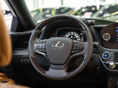 Lexus LS 500h Luxury - photo 14