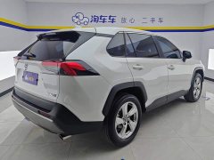 Toyota RAV4 2.0L CVT FWD Fashion Edition - ფოტო 3