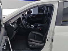 Toyota RAV4 2.0L CVT FWD Fashion Edition - ფოტო 9