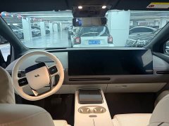 Li Auto i6 Two-wheel drive standard version - ფოტო 6