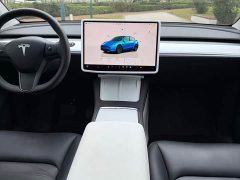 Tesla Model Y Rear-Wheel Drive - ფოტო 13