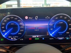 Mercedes-Benz EQE SUV 500 4MATIC Luxury - ფოტო 5