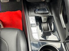 Hyundai Elantra 1.5L CVT Luxury - ფოტო 18