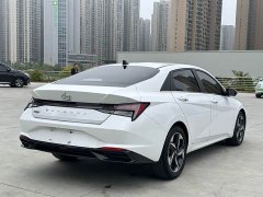 Hyundai Elantra 1.5L CVT Luxury - ფოტო 6