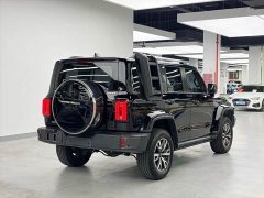 Tank 300 City Edition 2.0T Stylish - ფოტო 12