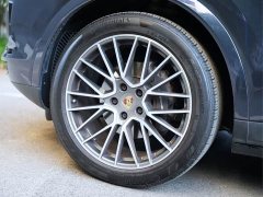 Porsche Cayenne 3.0T Platinum Edition - ფოტო 14
