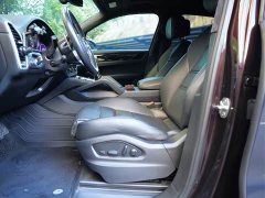 Porsche Cayenne 3.0T Platinum Edition - ფოტო 8
