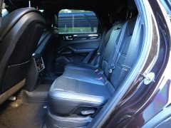 Porsche Cayenne 3.0T Platinum Edition - ფოტო 9